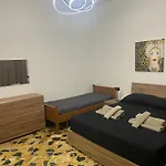 شقة Trinacria